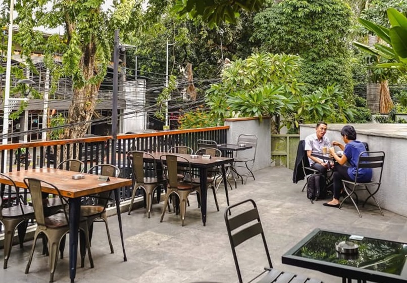 10 Cafe di Tebet untuk Tempat Nongkrong, Meeting, Hingga Kerja