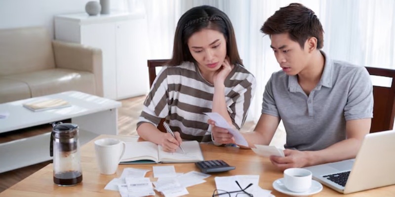 Cara Mengatur Keuangan Rumah Tangga agar Gaji Nggak Habis di Tengah Bulan