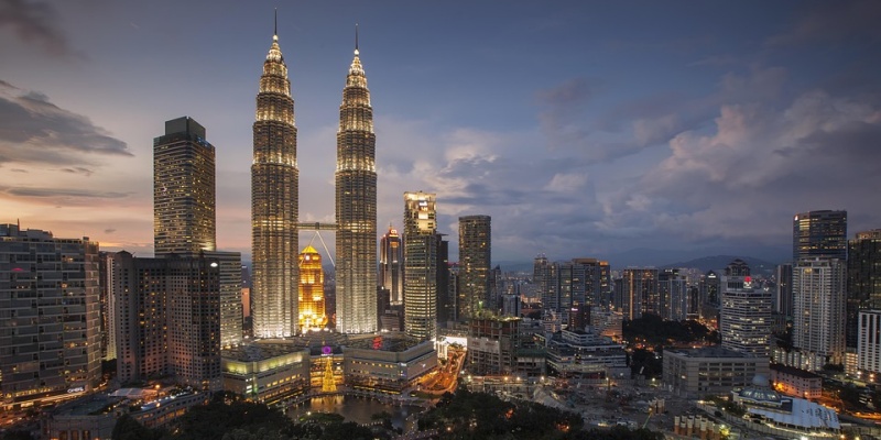 liburan murah ke luar negeri - kuala lumpur malaysia