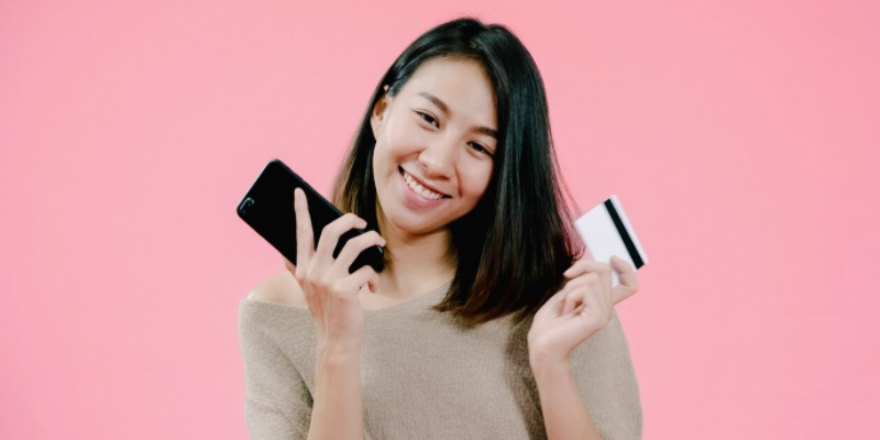 Tips Memilih & Mengajukan Kartu Kredit Pertama untuk Pemula