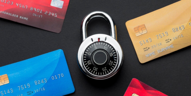 tips keamanan kartu kredit dan debit