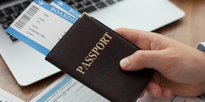 Perbedaan Visa dan Paspor