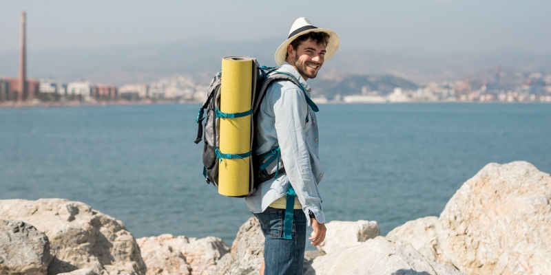 Tips Solo Traveling Aman & Seru untuk Pemula: Panduan Lengkap Jalan-Jalan Sendiri