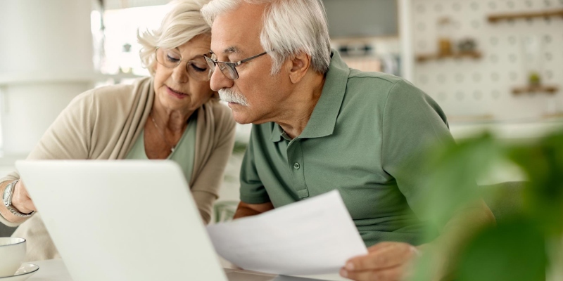 Cara menghitung dana pensiun ideal - Freepik