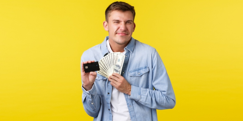 Pembayaran minimum kartu kredit