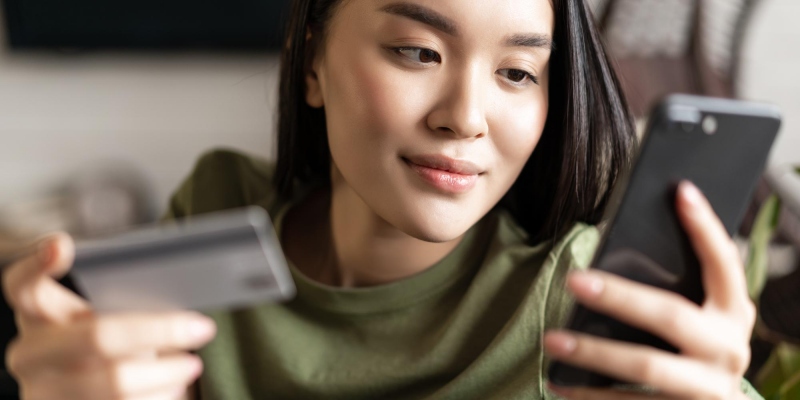 istilah kartu kredit