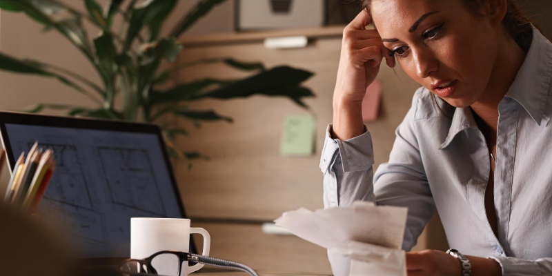 Penyebab dan Cara Mengatasi Financial Anxiety: Panduan Lengkap untuk Hidup Lebih Tenang