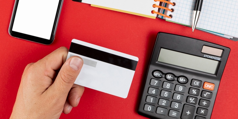 Simulasi kredit, cara hitung cicilan kartu kredit