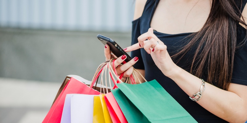 gaya hidup konsumtif 